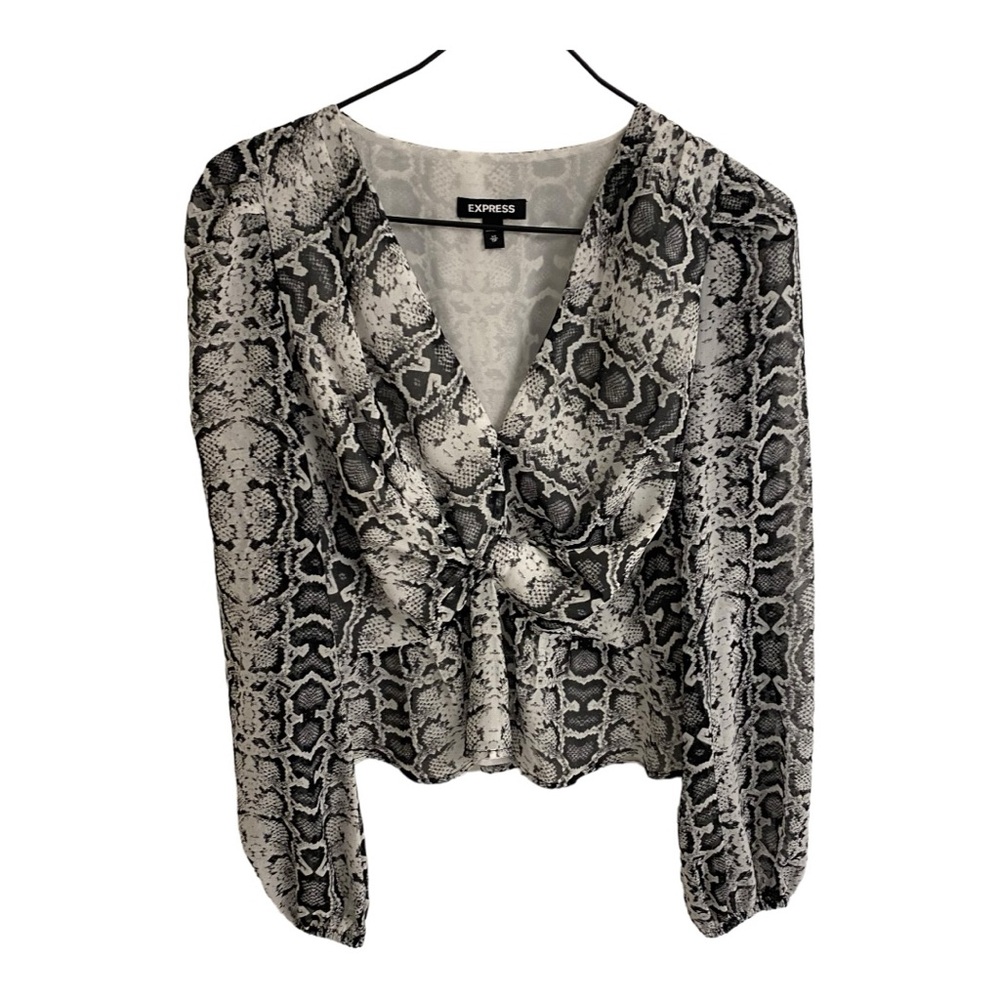 Express blouse with reptile print